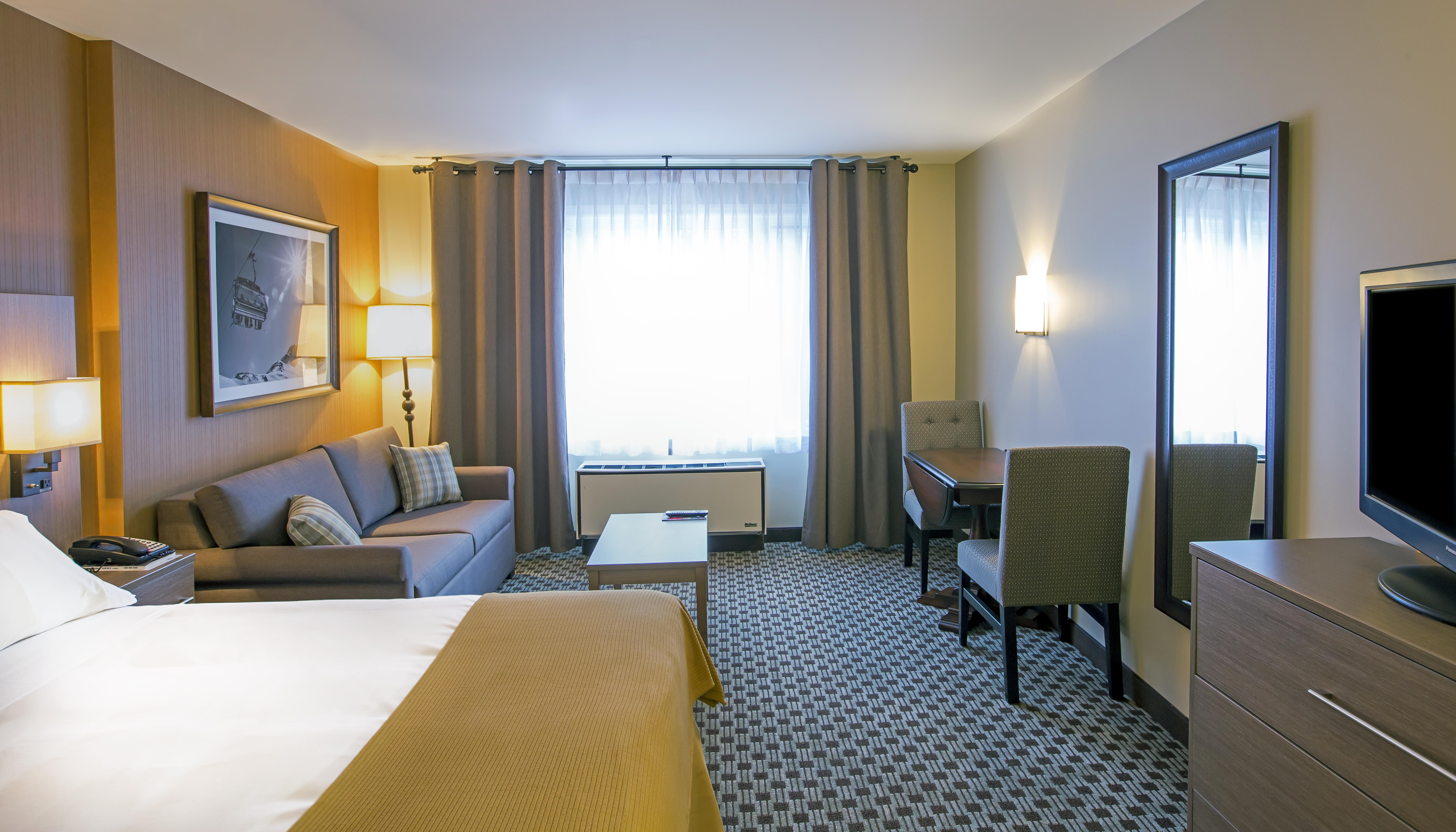 Holiday Inn Express & Suites Tremblant By Ihg Mont-Tremblant Zewnętrze zdjęcie
