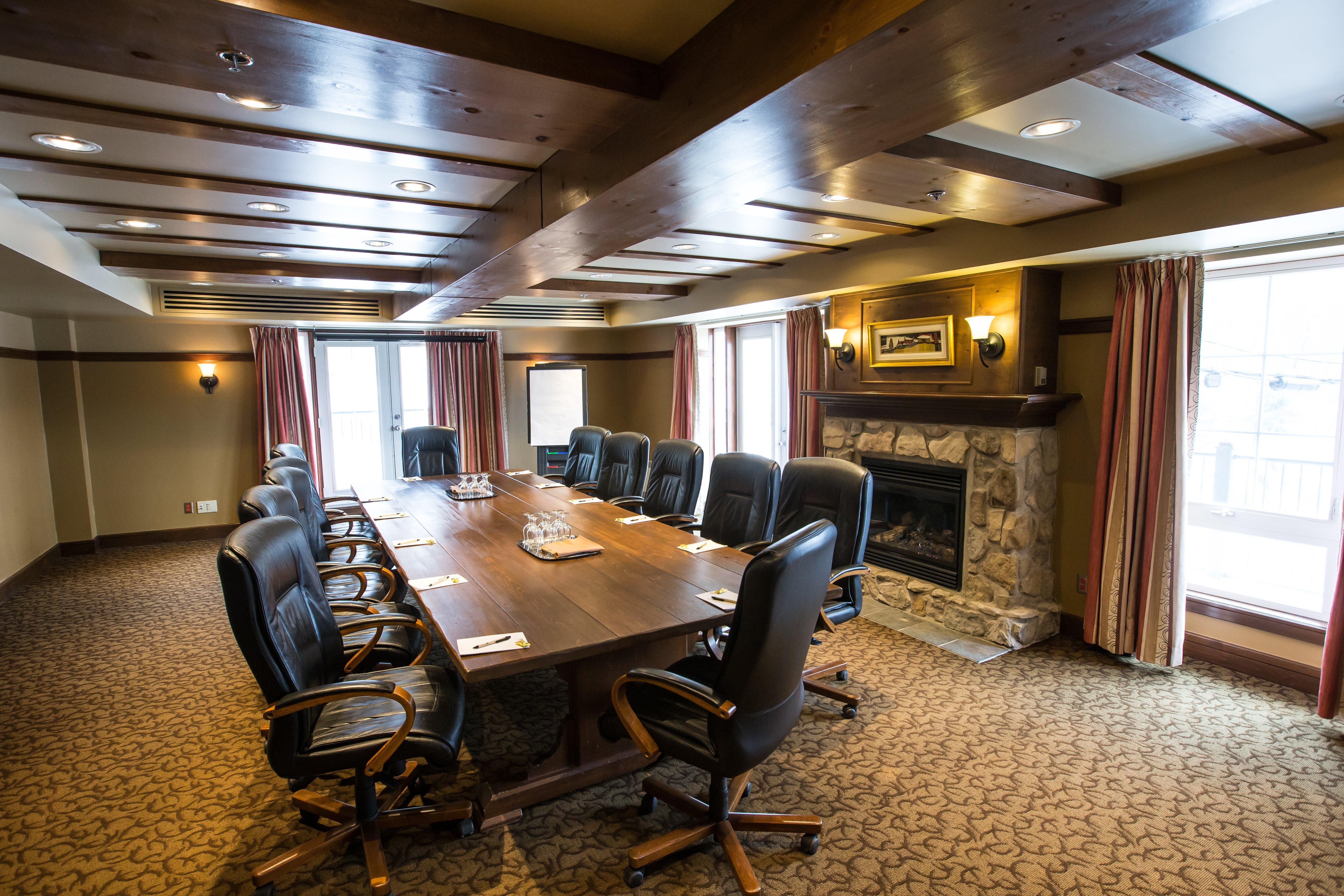 Holiday Inn Express & Suites Tremblant By Ihg Mont-Tremblant Zewnętrze zdjęcie