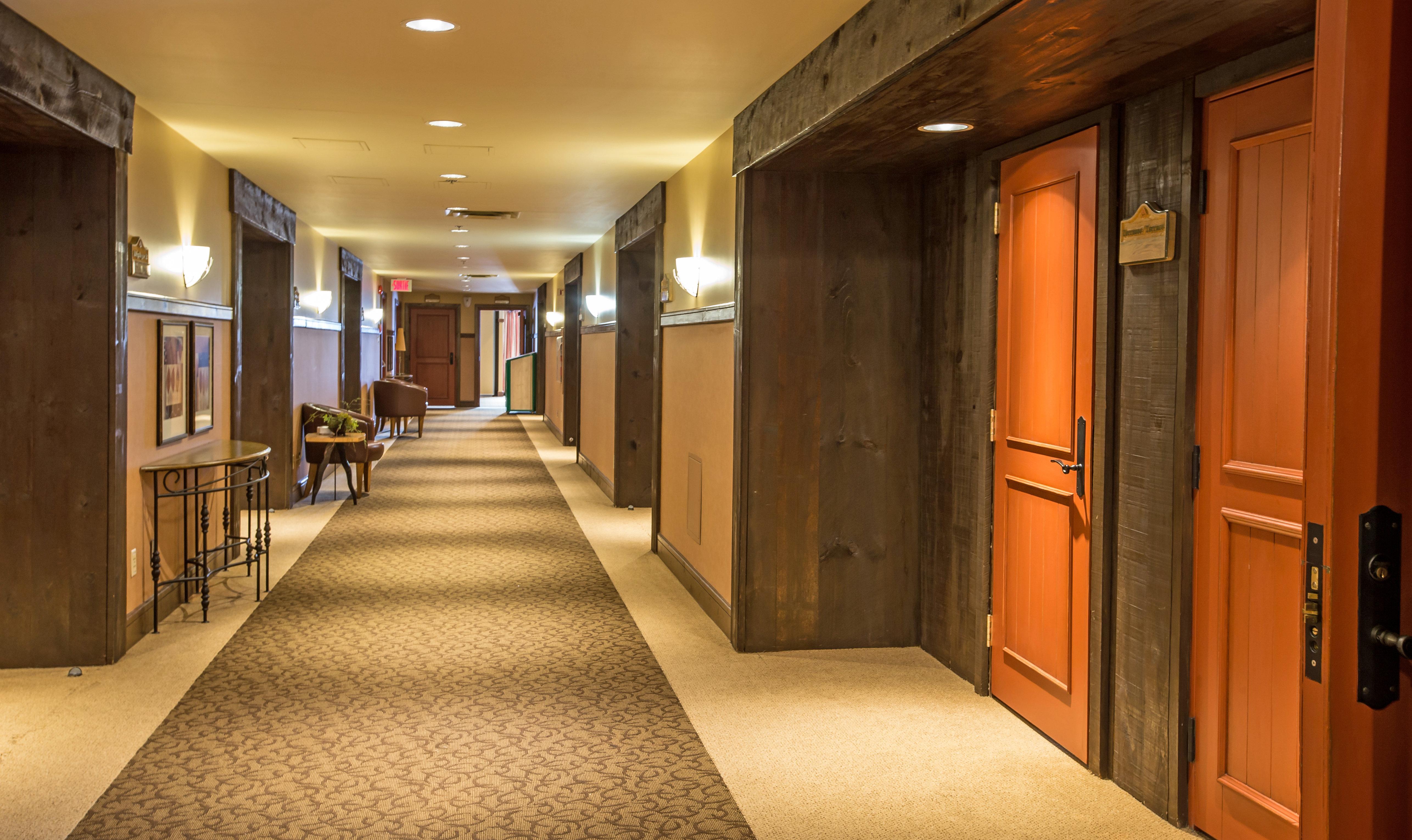 Holiday Inn Express & Suites Tremblant By Ihg Mont-Tremblant Zewnętrze zdjęcie