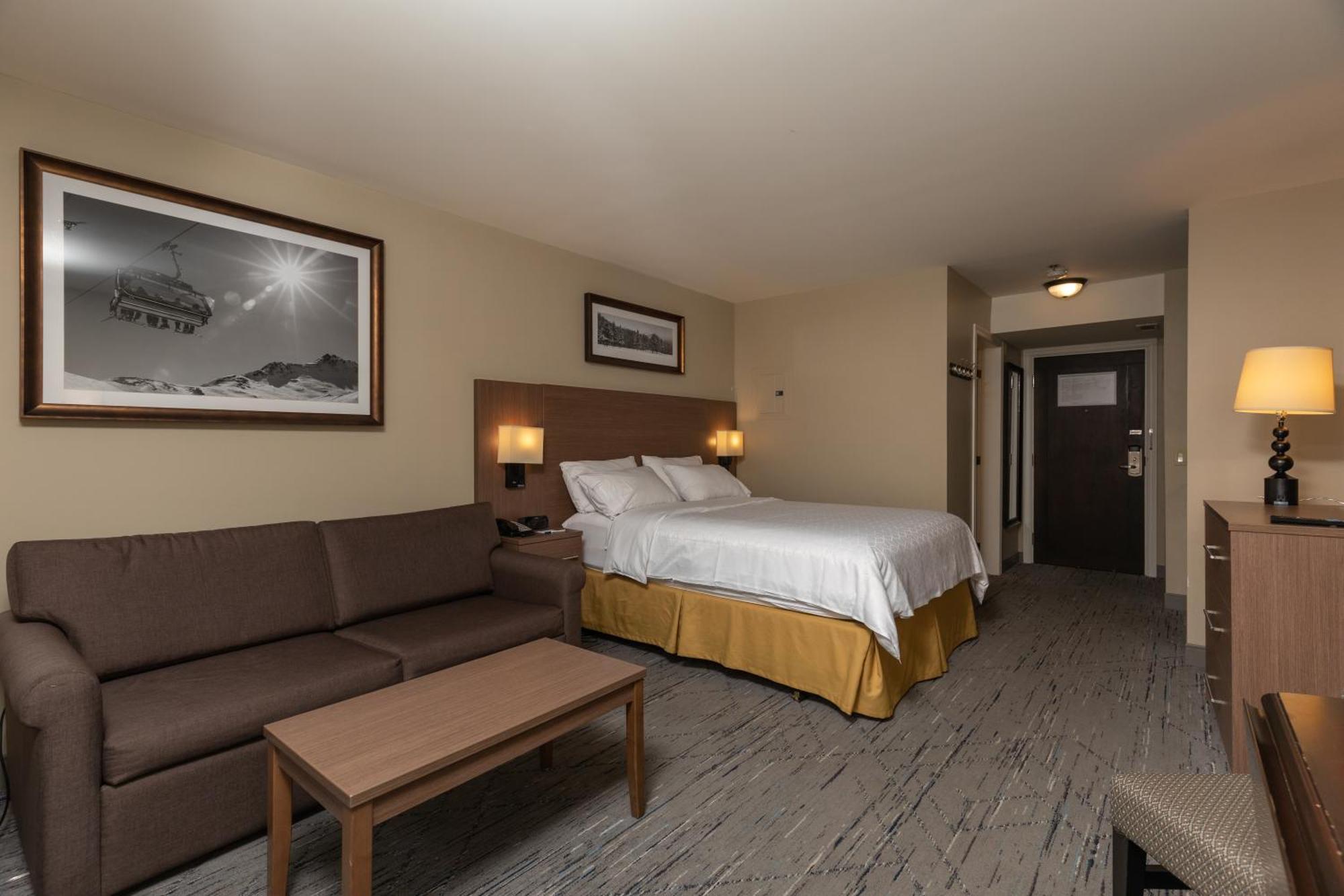 Holiday Inn Express & Suites Tremblant By Ihg Mont-Tremblant Zewnętrze zdjęcie